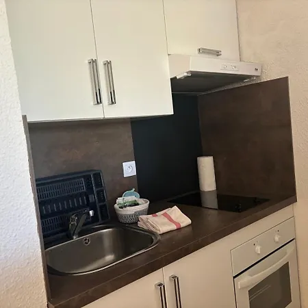 Apartment T2 Et Plages A 300 Metres
