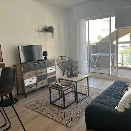 T2 Et Plages A 300 Metres Apartment *